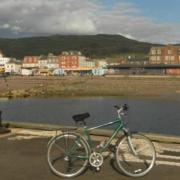 Plans for a cycle track on the Largs prom attracted stiff opposition from the town's community council.