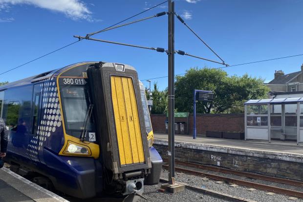 Train disruption affecting Largs trains to Glasgow
