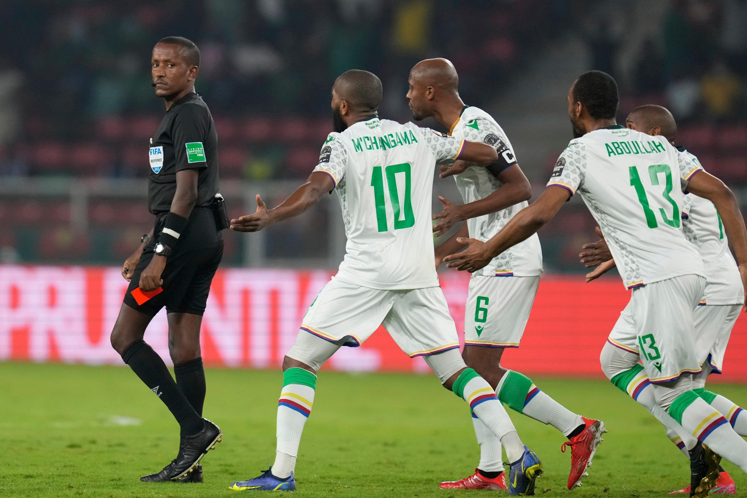 Cameroon edge past 10-man Comoros – who had left-back in goal